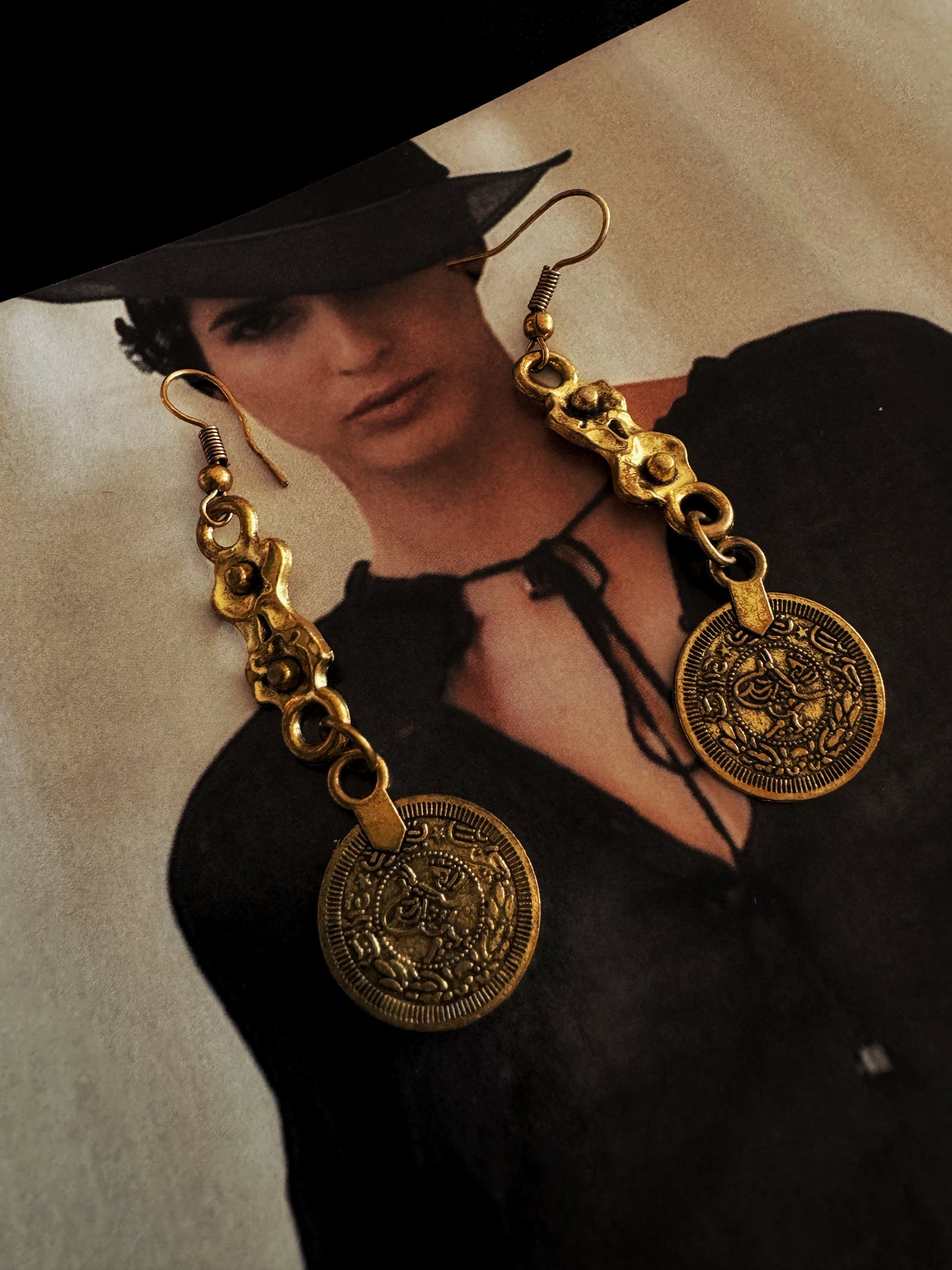 Pendientes vintage medalla