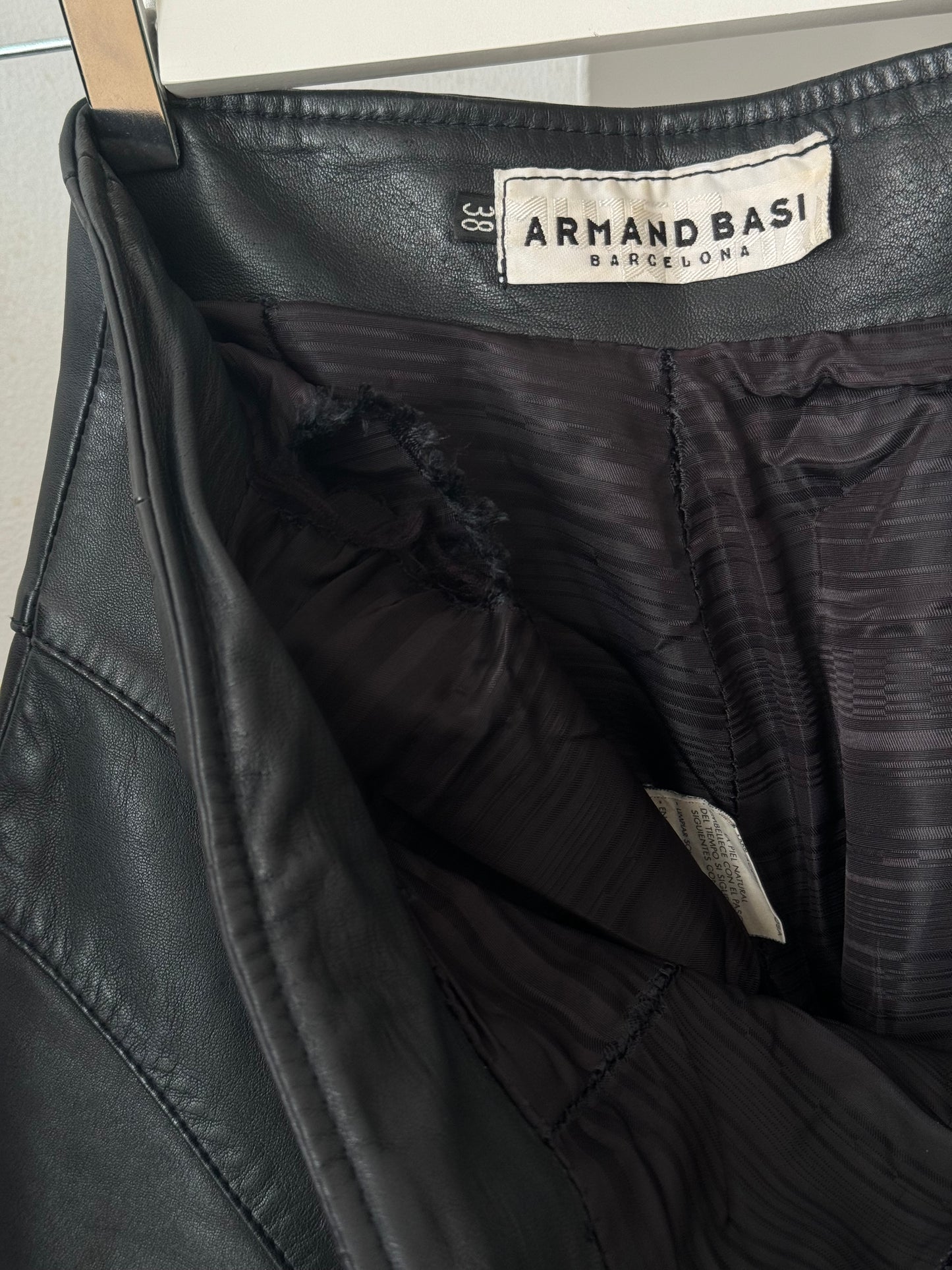 Pantalón de cuero Armand Basi Barcelona