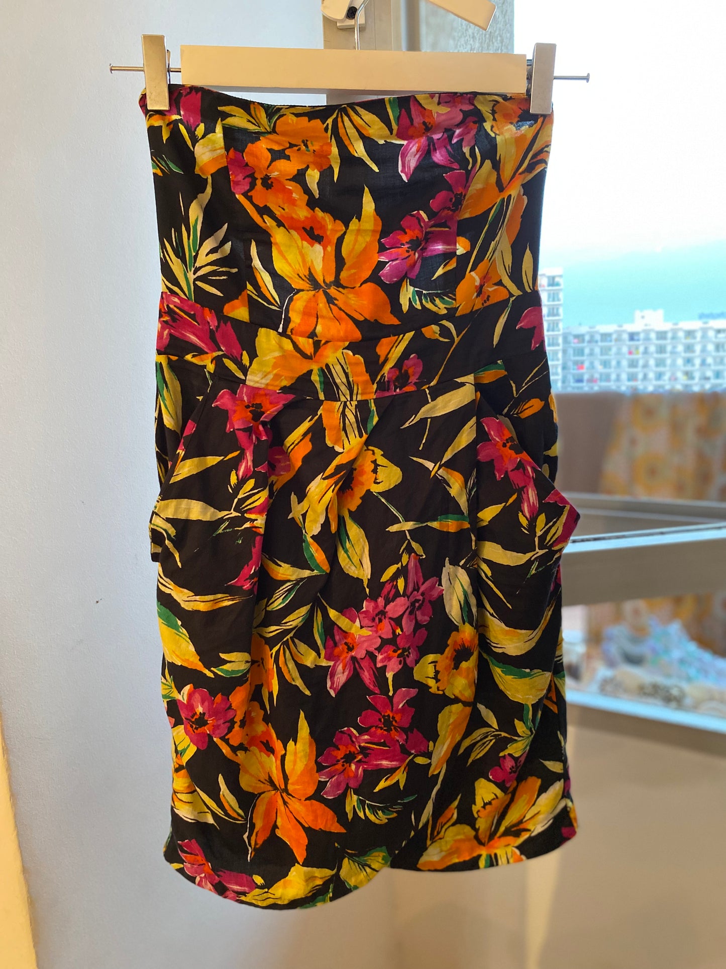 Vestido tropical